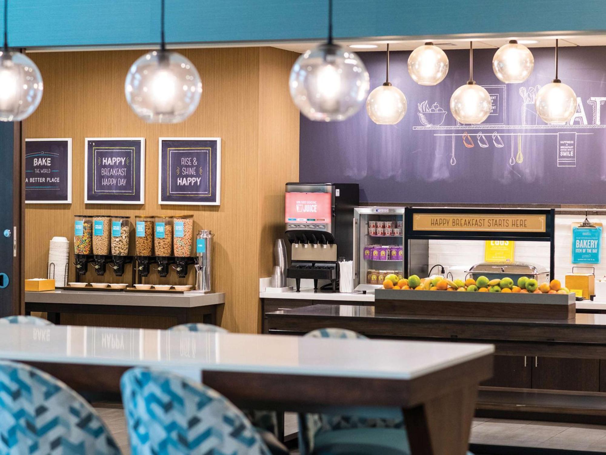 Hampton Inn & Suites Erie Bayfront Екстериор снимка
